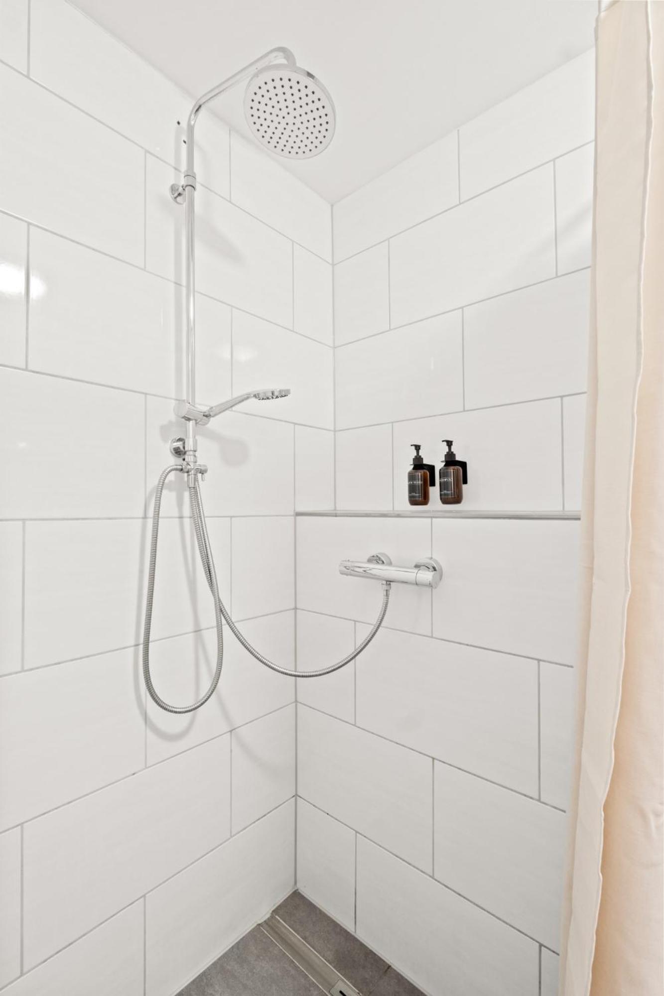 Greenhouse Living Apartment Fagus Mit Terrasse Und Feuerstelle - 6 Minuten Nach Winterberg - 4 Minuten Zur Ruhrquelle - Wandern - Mountainbike Fahren - Reisen Mit Hund & Natur Geniessen Medebach Exterior foto